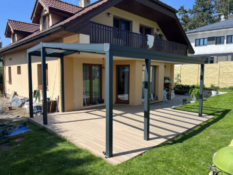 Realizace terasy Authentic Teak, Říčany
