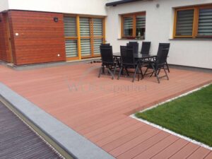 Obklad bazénu z Wpc