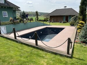 rekonstrukce terasy u bazénu