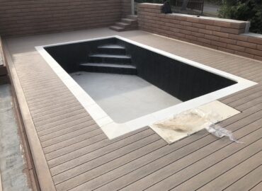 terasa k bazénu, wodparket